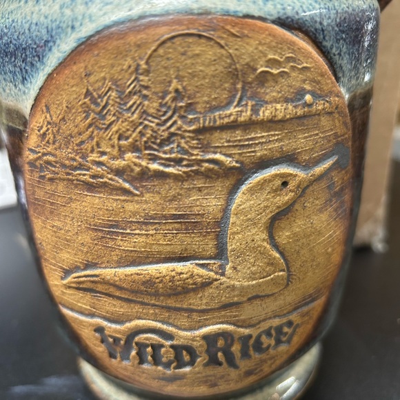 Wild Rice Duck Pottery Canister - Picture 2 of 7